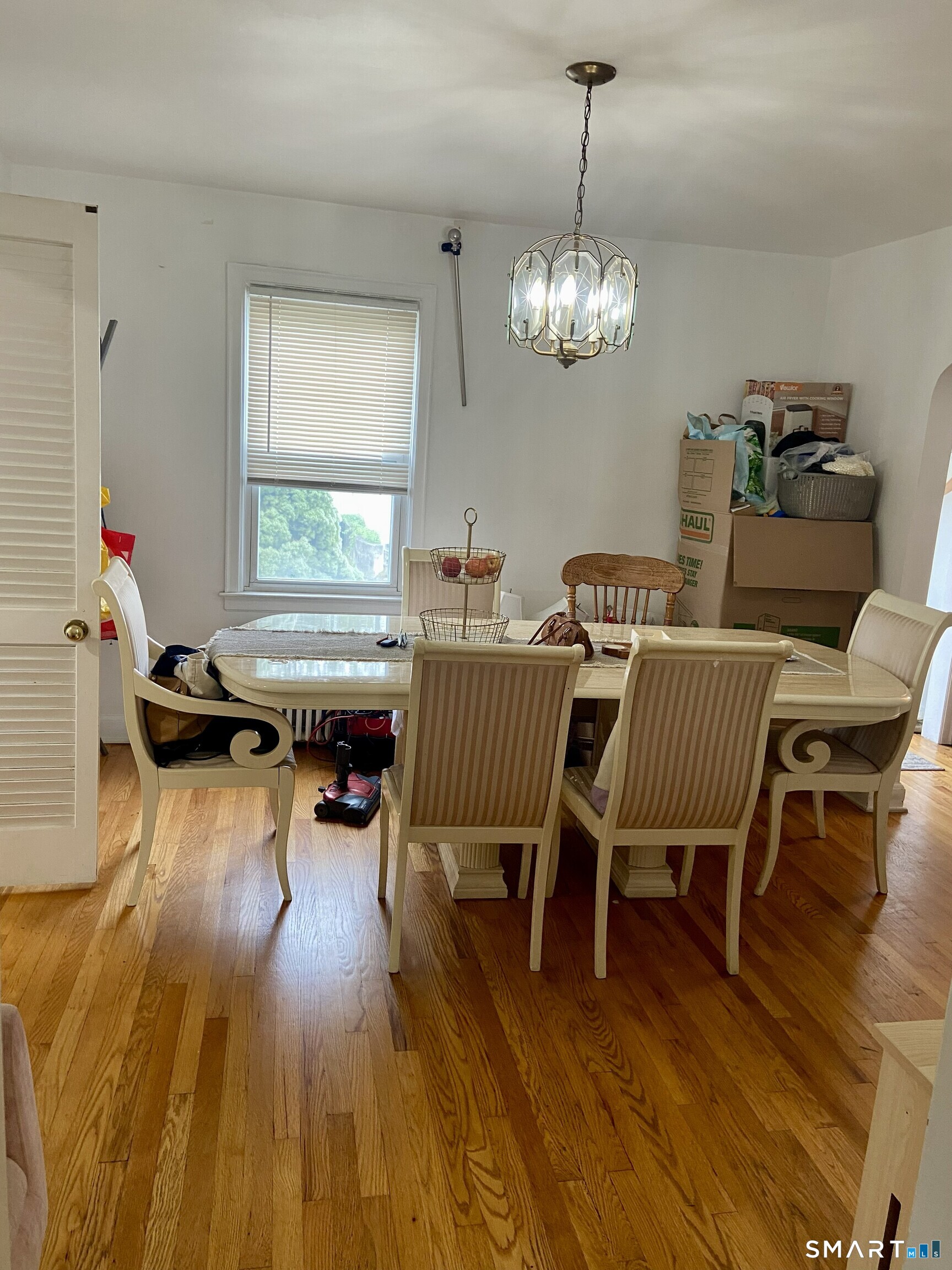 76 Springdale Street Bridgeport, CT 06606 - Photo 18 of 32 Gallery Image 18