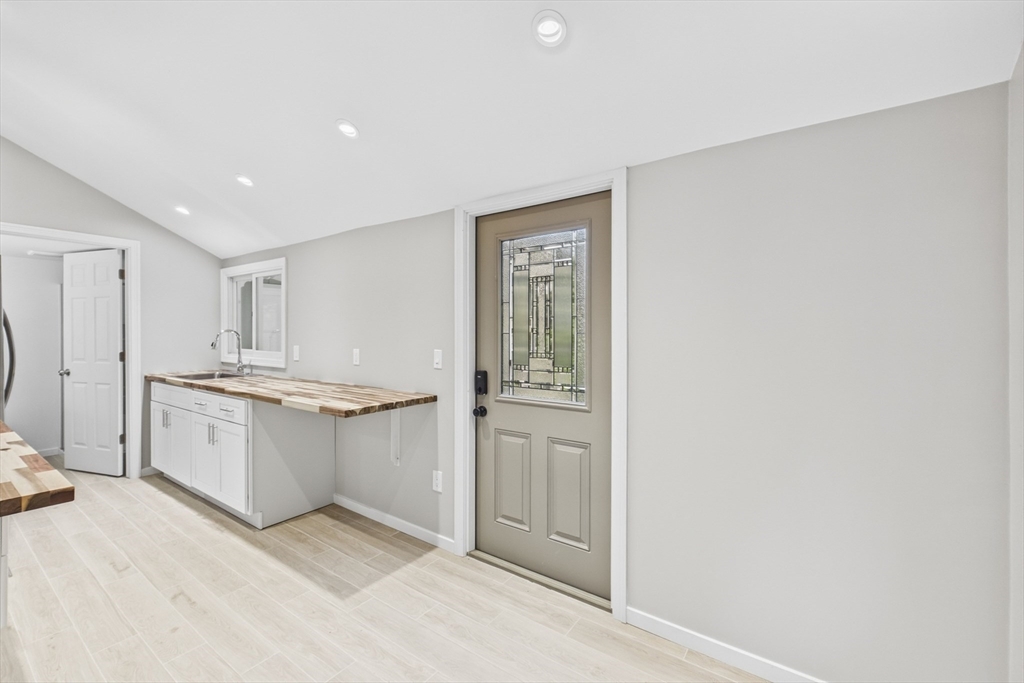 350 Main Road Montgomery, MA 01085 - Photo 29 of 41