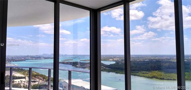 $5,100,000 | 15701 Collins Avenue, Unit 3205, Sunny Isles Beach, FL 33160