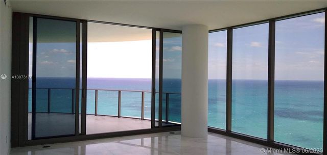 $5,100,000 | 15701 Collins Avenue, Unit 3205, Sunny Isles Beach, FL 33160