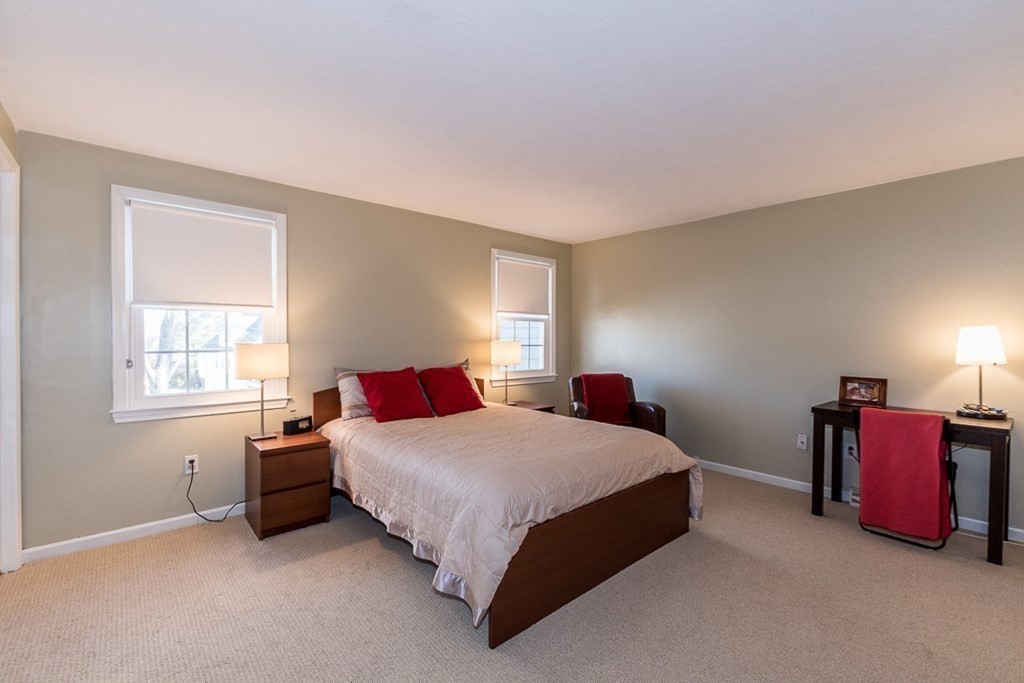 7 Washington Green, Unit 7 Walpole, MA 02032 - Photo 11 of 30