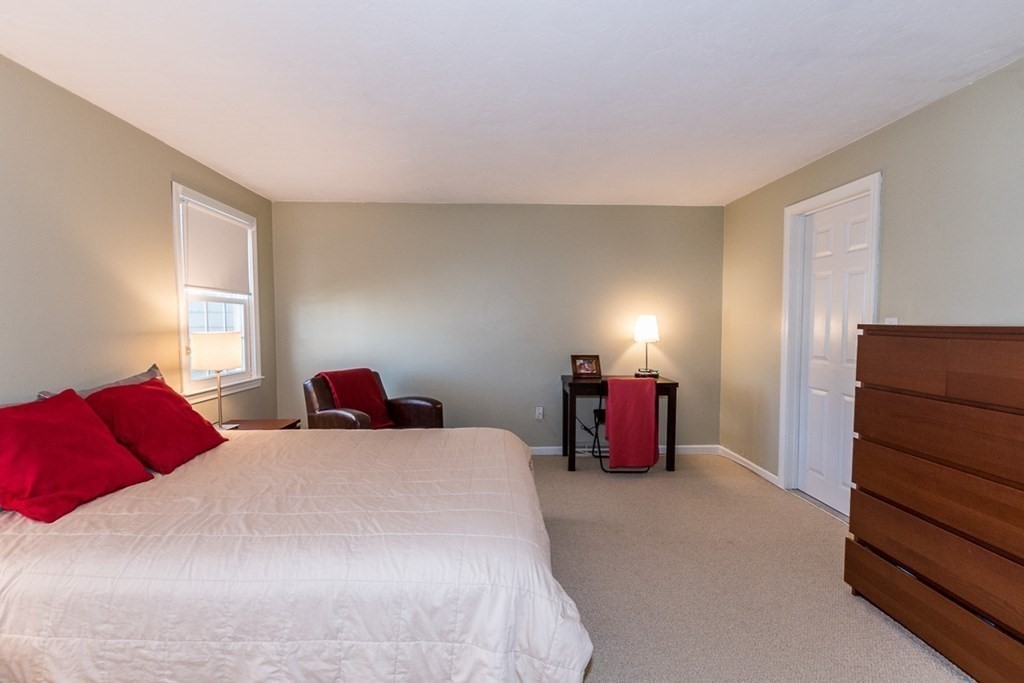 7 Washington Green, Unit 7 Walpole, MA 02032 - Photo 12 of 30