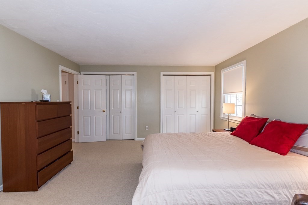 7 Washington Green, Unit 7 Walpole, MA 02032 - Photo 13 of 30