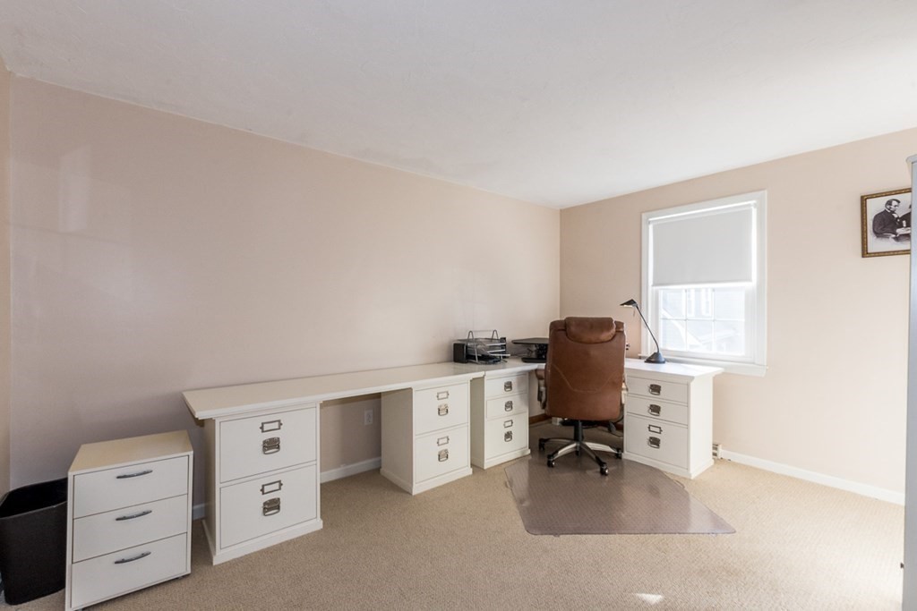 7 Washington Green, Unit 7 Walpole, MA 02032 - Photo 14 of 30