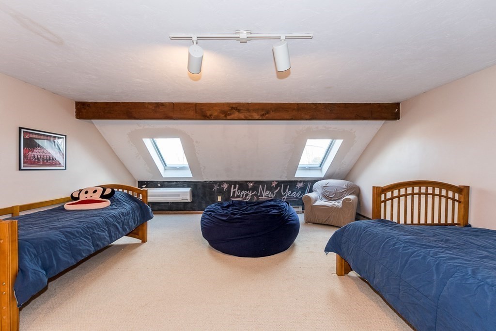 7 Washington Green, Unit 7 Walpole, MA 02032 - Photo 19 of 30