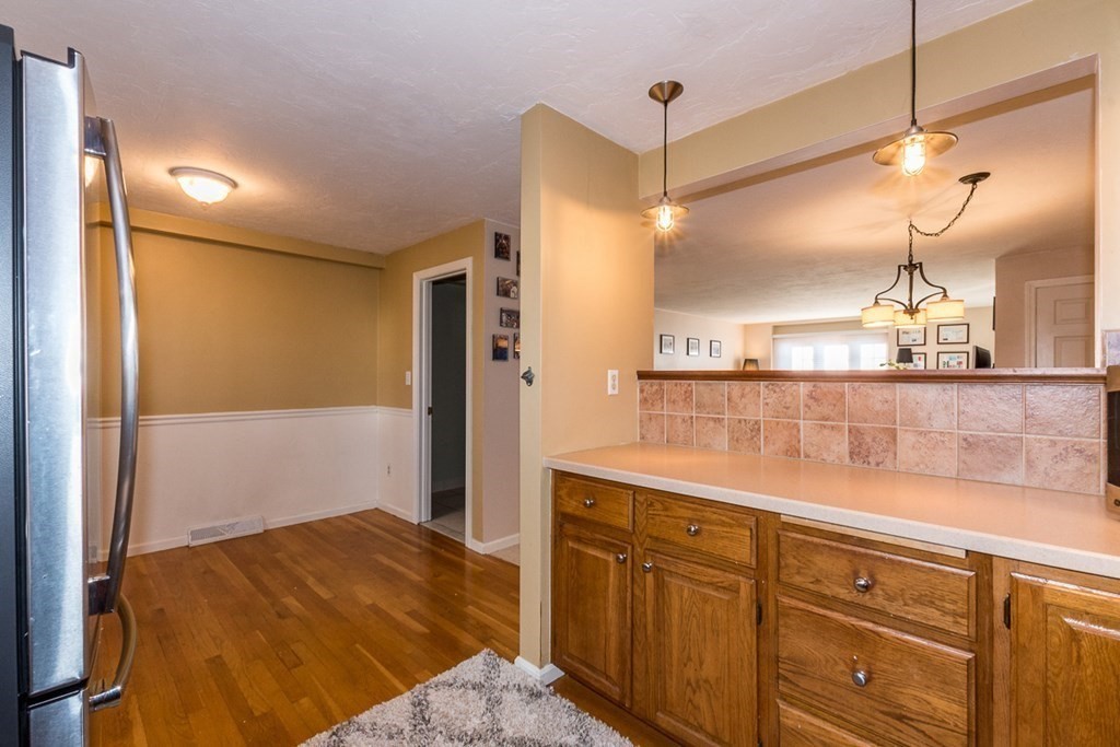 7 Washington Green, Unit 7 Walpole, MA 02032 - Photo 8 of 30