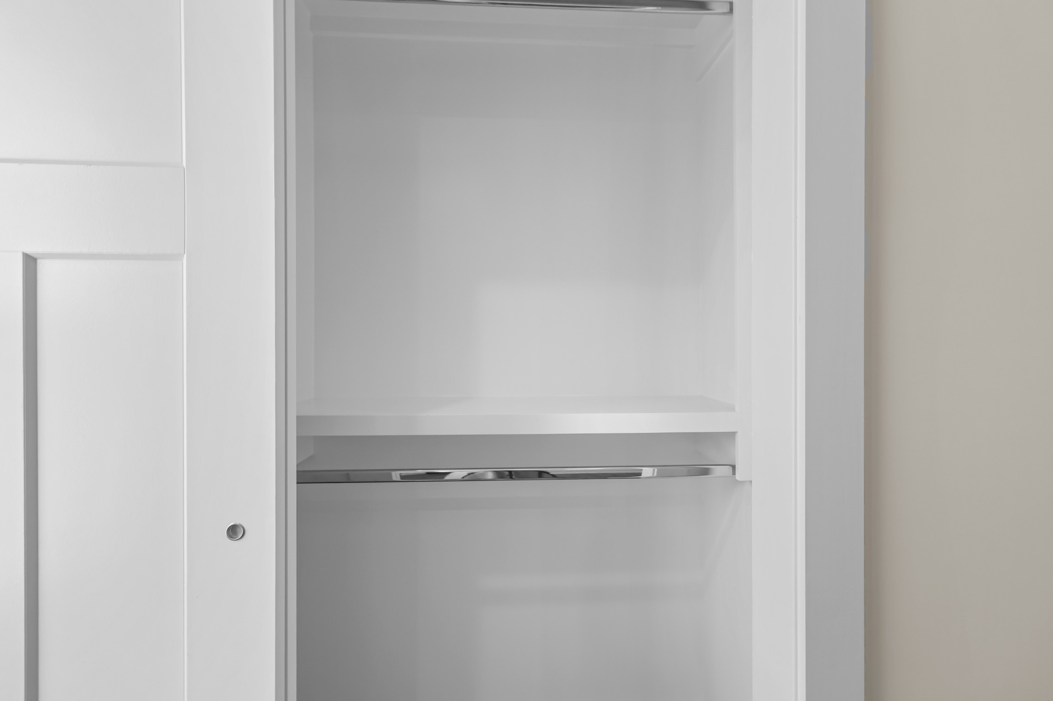 1007 Oak Street, Unit B Portland, TN 37148 - Photo 15 of 29 a close up view of washer