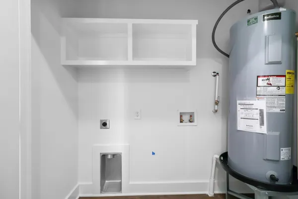 $1,400 | 1007 Oak Street, Unit B, Portland, TN 37148