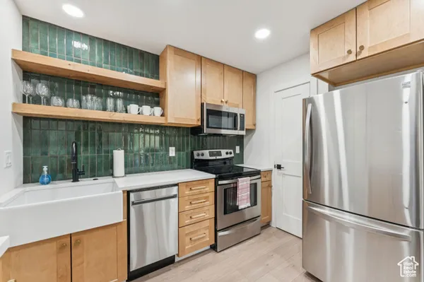 $525,000 | 2025 Canyons Resort Drive, Unit R1, Park City, UT 84098