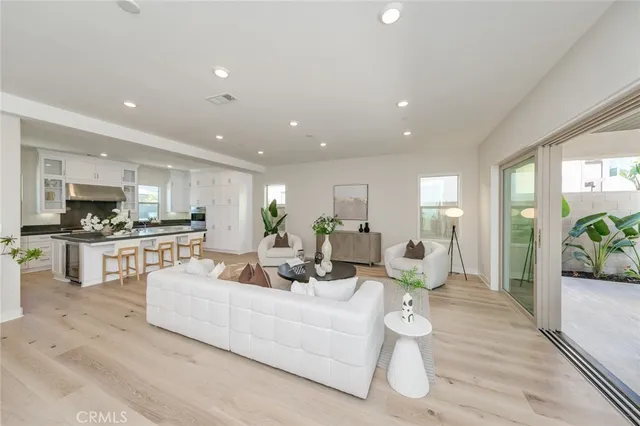 $3,490,000 | 56 Chasma, Irvine, CA 92618