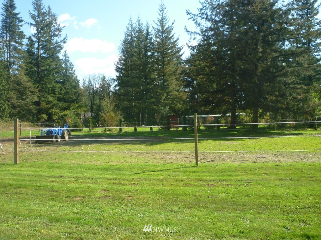 2087 East Pole Road Everson, WA 98247 - Photo 9 of 18