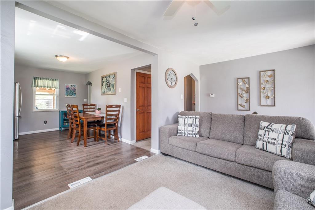 5410 Library Road Bethel Park, PA 15102 - Photo 4 of 25 Gallery Image 4