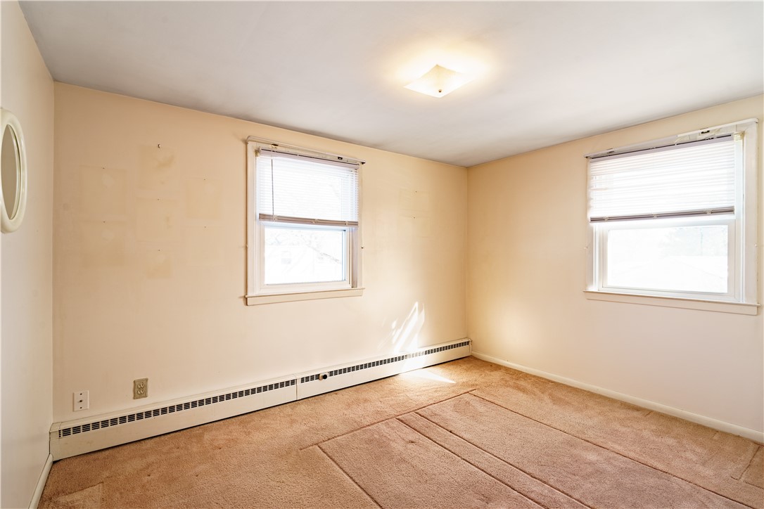 6 Sheffield Avenue Coventry, RI 02816 - Photo 16 of 34