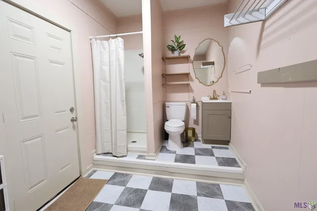 $157,500 | 218 North Oak Street, Lockport, LA 70374