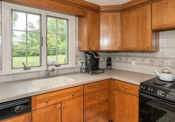 104 Emerson Road Longmeadow, MA 01106 - Photo 15 of 42 Gallery Image 15
