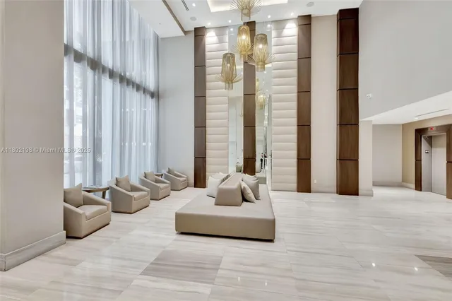 $800,000 | 1010 Southwest 2nd Avenue, Unit 603, Miami, FL 33130