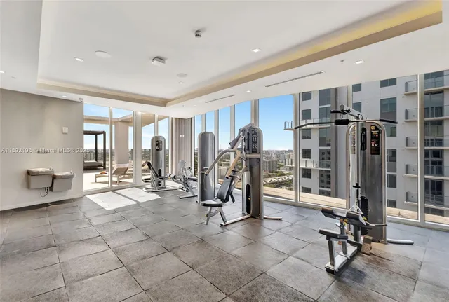 $800,000 | 1010 Southwest 2nd Avenue, Unit 603, Miami, FL 33130