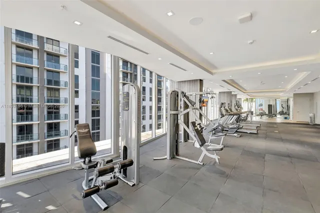 $800,000 | 1010 Southwest 2nd Avenue, Unit 603, Miami, FL 33130