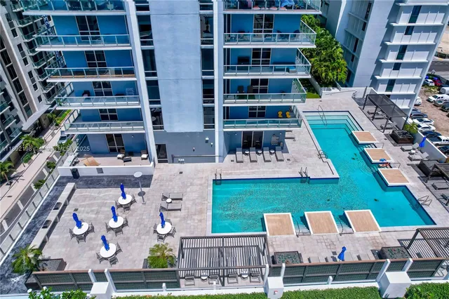 $800,000 | 1010 Southwest 2nd Avenue, Unit 603, Miami, FL 33130