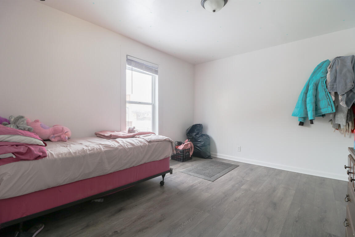 2667 North 36th Street Milwaukee, WI 53210 - Photo 12 of 28 Bedroom
