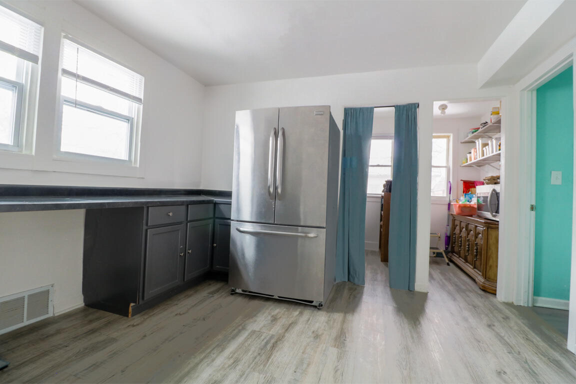 2667 North 36th Street Milwaukee, WI 53210 - Photo 15 of 28 Kicthen