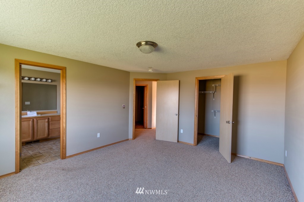 144 North Welcome Slough Road Cathlamet, WA 98612 - Photo 7 of 14 Gallery Image 7