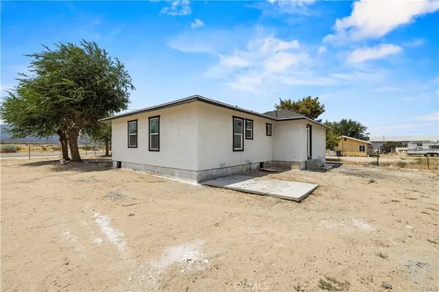 $350,000 | 10829 East S Avenue, Reedley, CA 93654