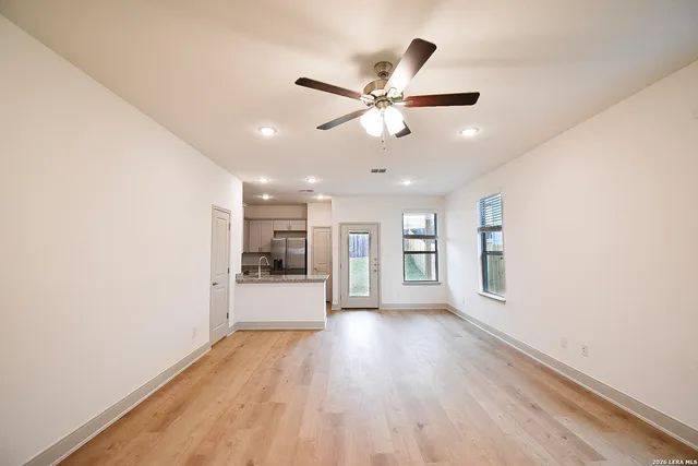 $1,699 | 10211 Tulipwood Pass, Unit 102, San Antonio, TX 78252