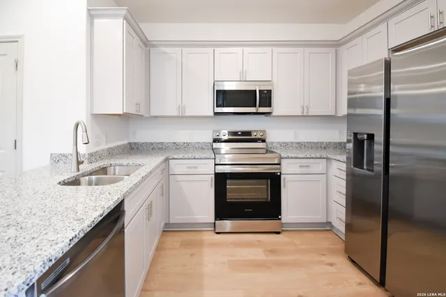 $1,699 | 10211 Tulipwood Pass, Unit 102, San Antonio, TX 78252