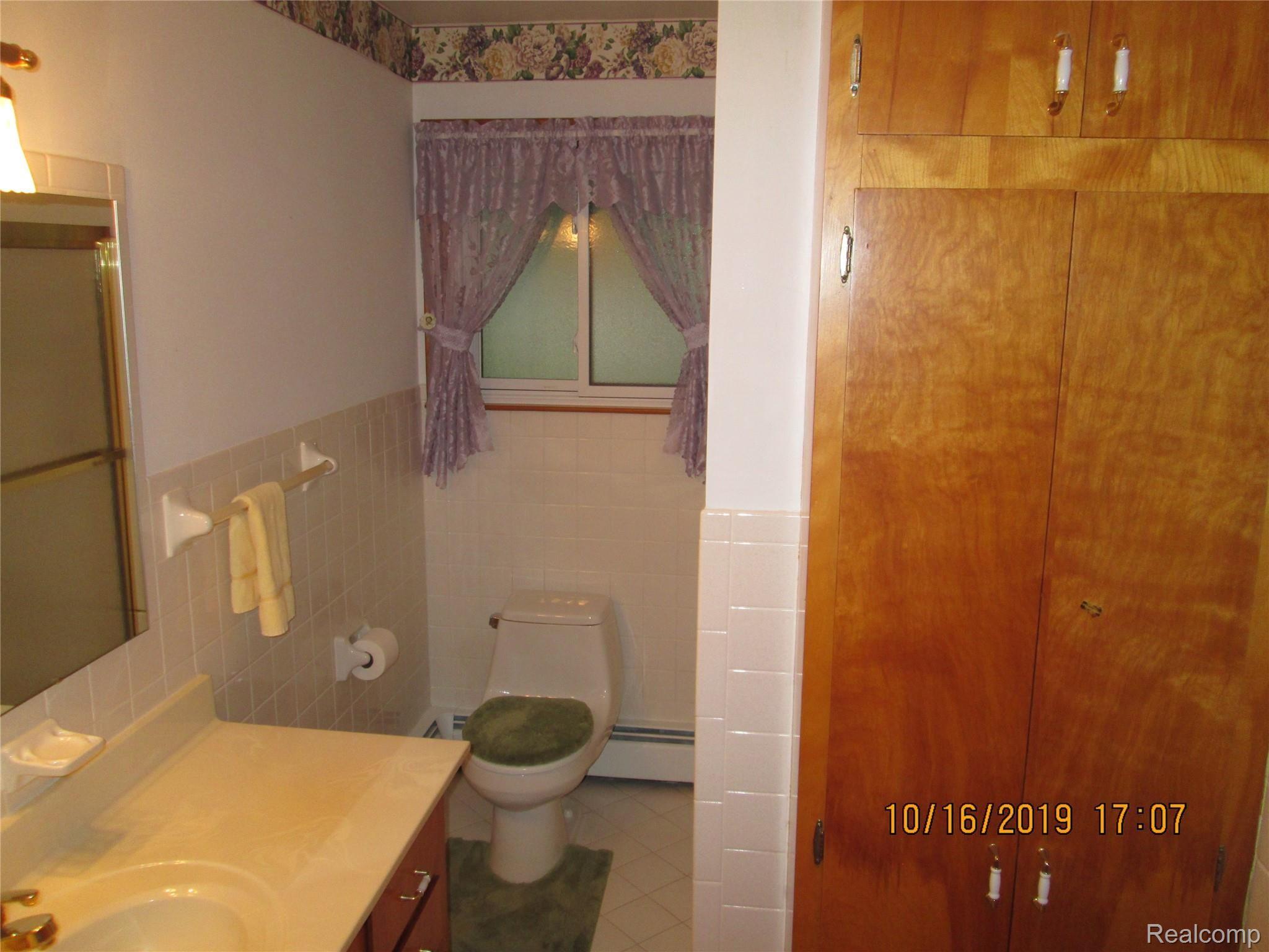 2485 Michigan Road Port Huron, MI 48060 - Photo 14 of 46 IMG_6797.JPG