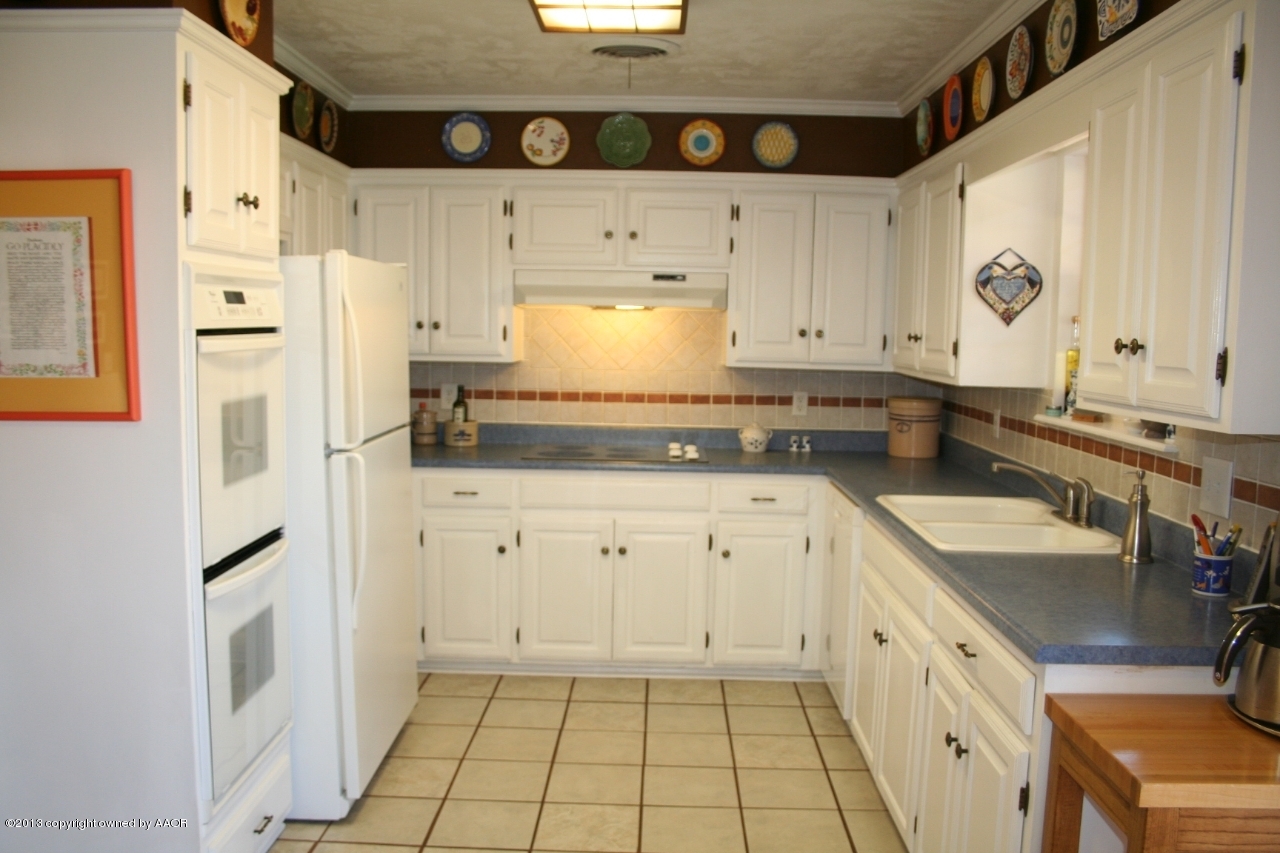 6401 Drexel Road Amarillo, TX 79109 - Photo 20 of 54 KITCHEN (3)