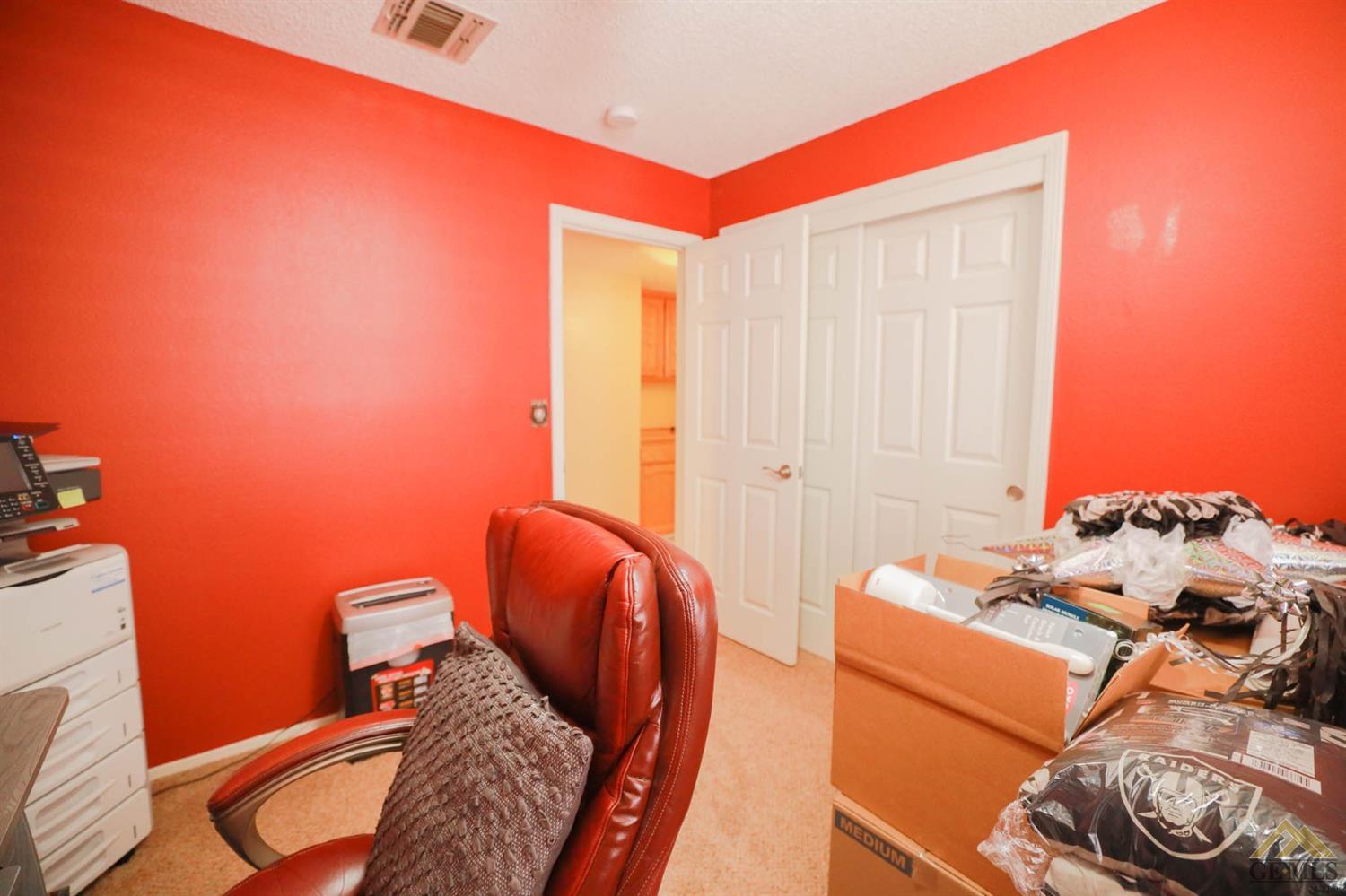 5515 Shadow Stone Street Bakersfield, CA 93313 - Photo 15 of 30