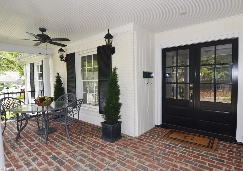 1901 Rolling Road Greensboro, NC 27403 - Photo 2 of 30 Airy Front Porch