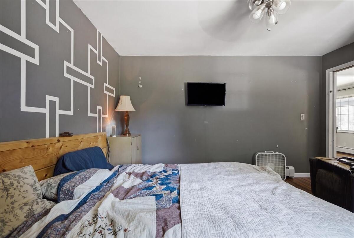 558 Roxbury Road Mexico, ME 04257 - Photo 42 of 51 42-Bedroom 11