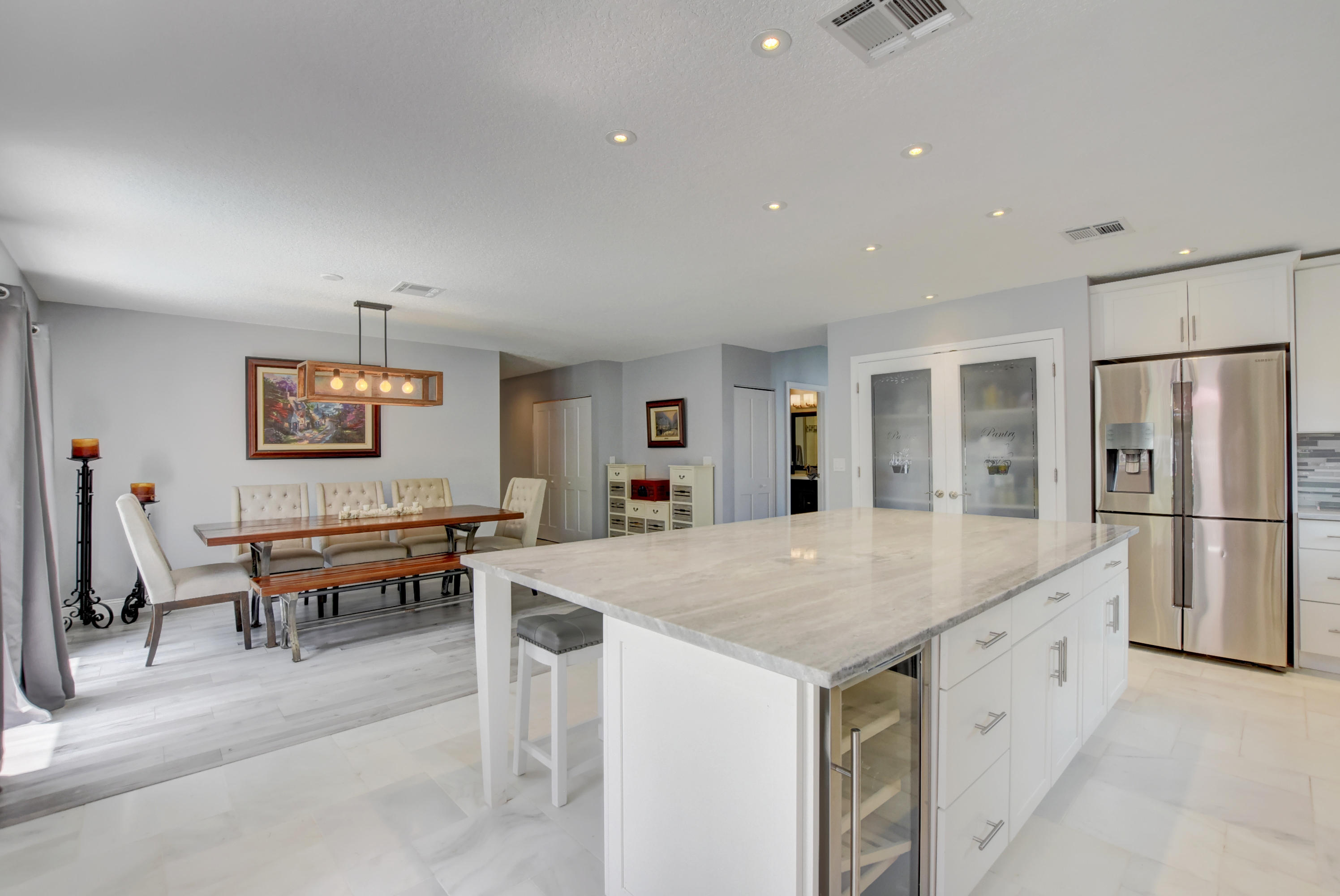 7445 Texas Trail Boca Raton, FL 33487 - Photo 8 of 28