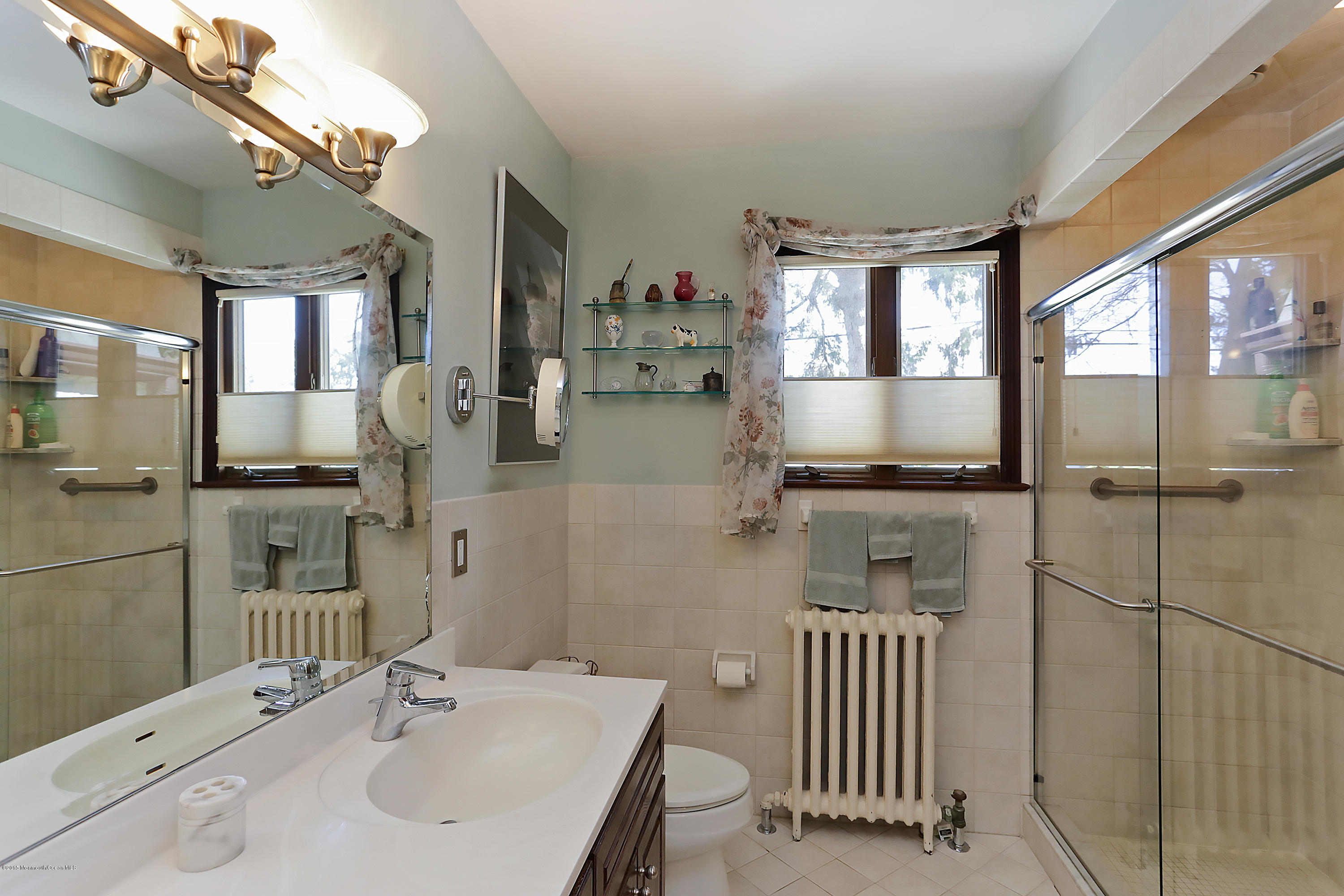 605 Locust Road Brielle, NJ 08730 - Photo 21 of 35 605_locust_rd_MLS_HID991899_ROOMbathroom