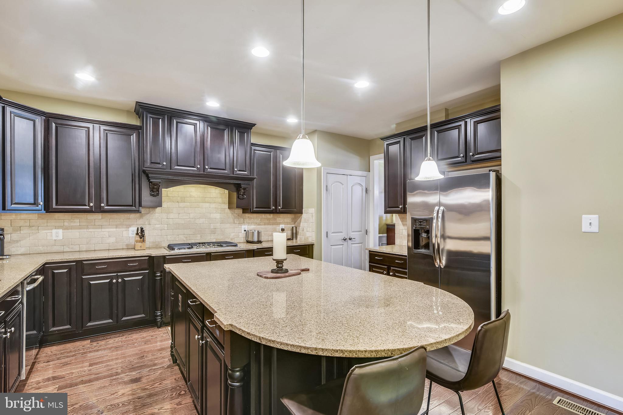 24931 Avonlea Drive Chantilly, VA 20152 - Photo 13 of 76