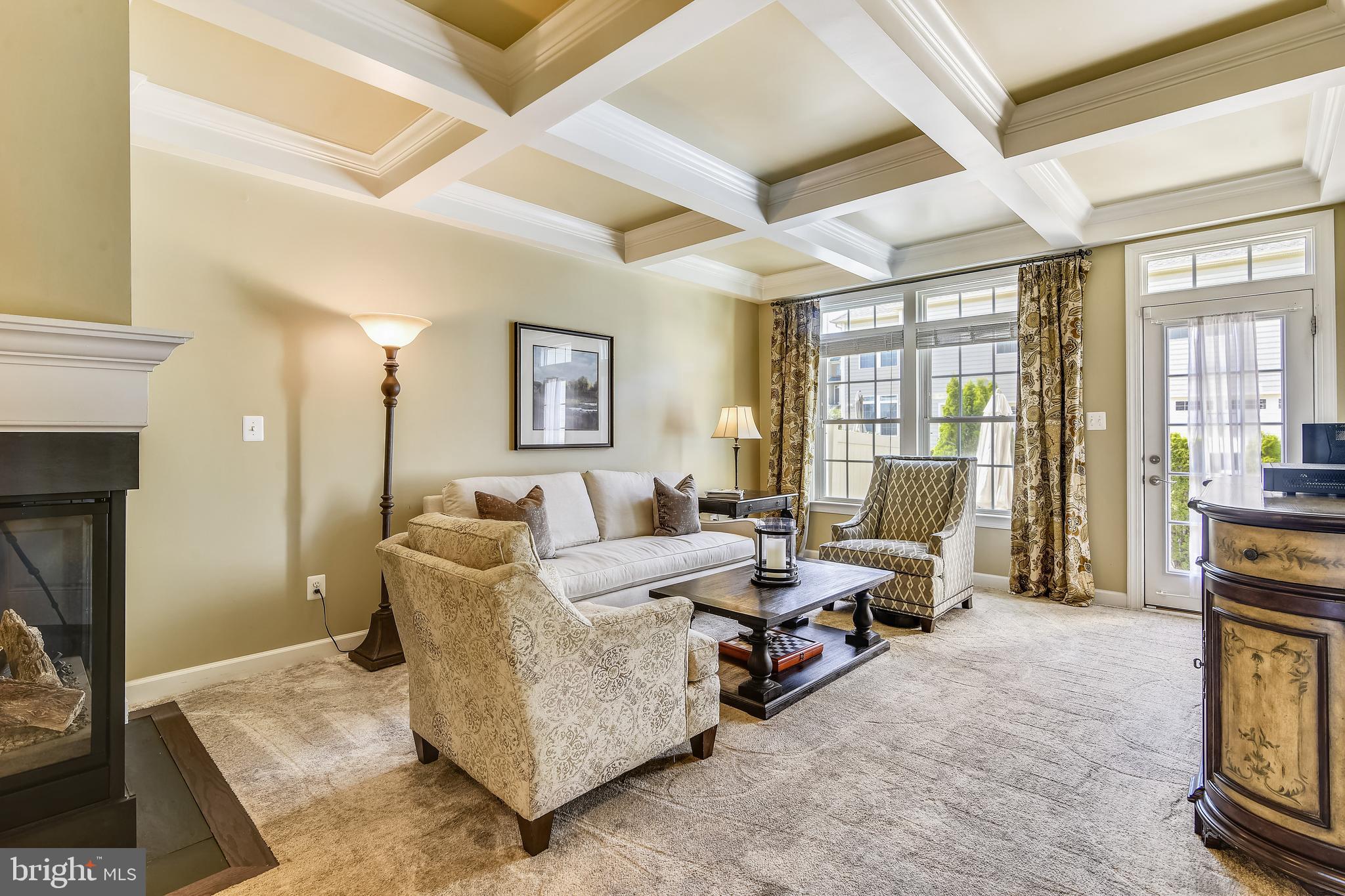 24931 Avonlea Drive Chantilly, VA 20152 - Photo 18 of 76 Family Room