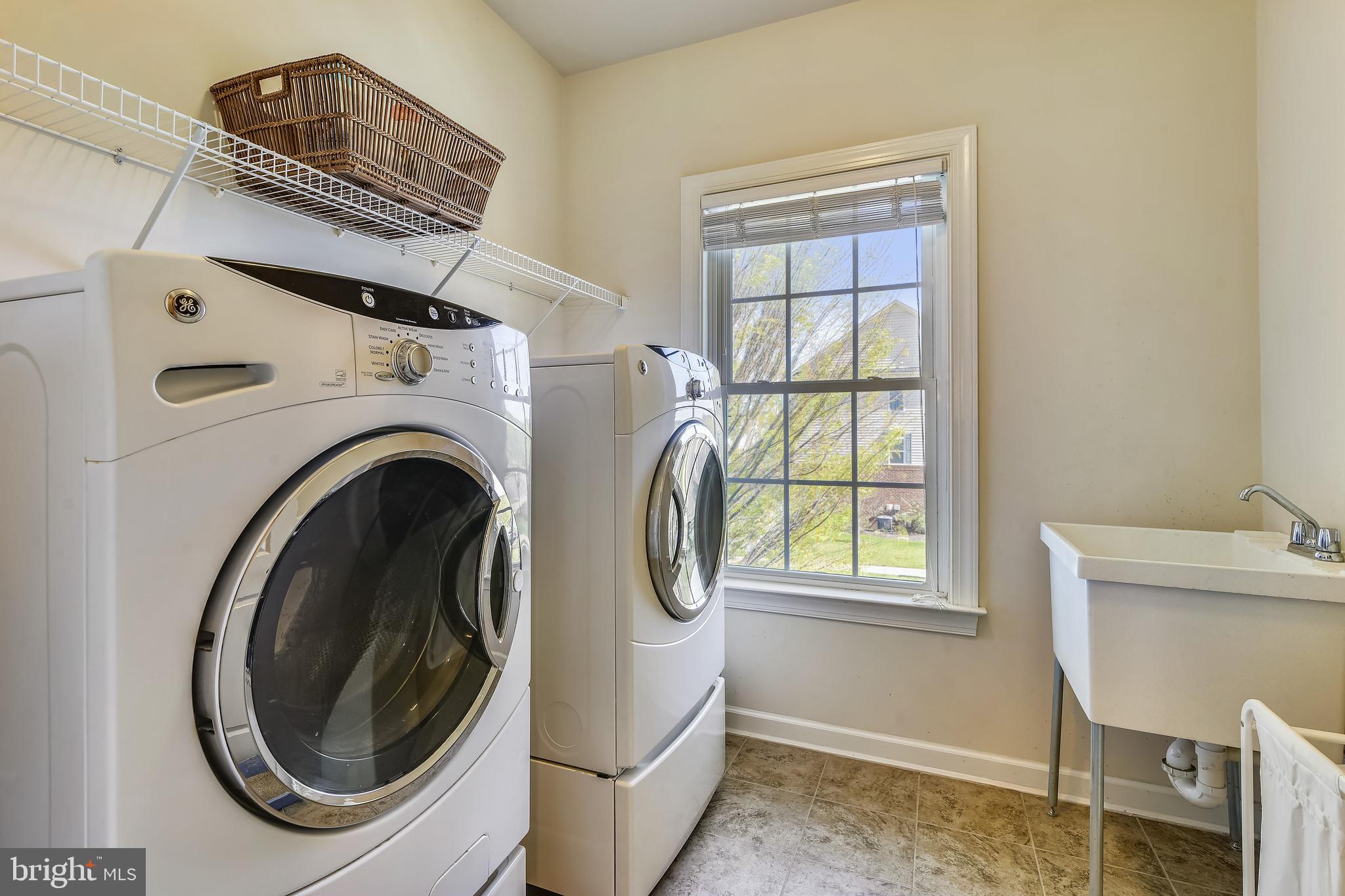 24931 Avonlea Drive Chantilly, VA 20152 - Photo 51 of 76 Upper Level Laundry Room