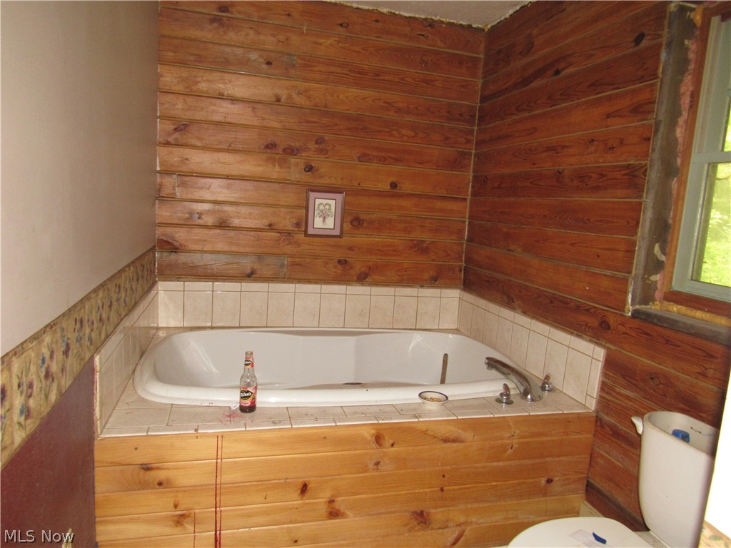 5575 Center Road Conneaut, OH 44030 - Photo 10 of 19 Additional content