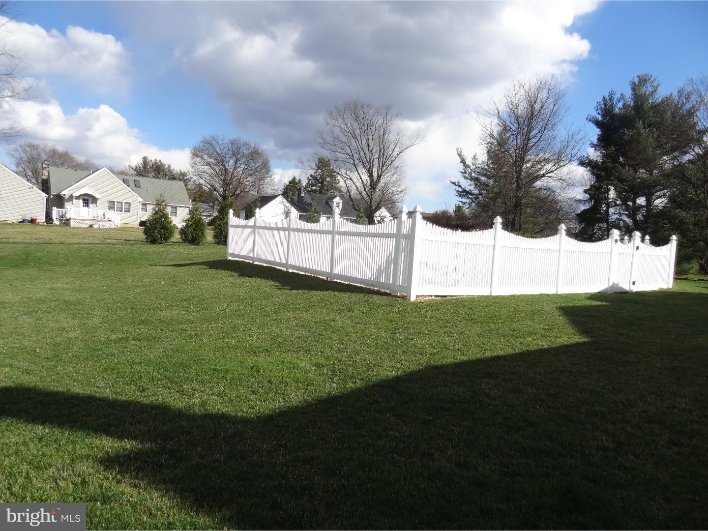 32 Cherokee Road Richboro, PA 18954 - Photo 24 of 25 Back Yard