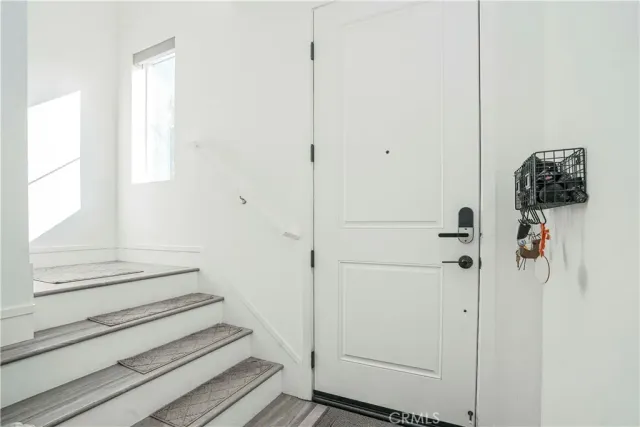 $875,000 | 243 North Magnolia Street, Unit 5, Anaheim, CA 92805