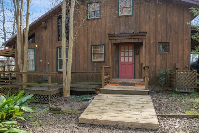 $276,500 | 24 Hidden Hills Road, Arnaudville, LA 70512