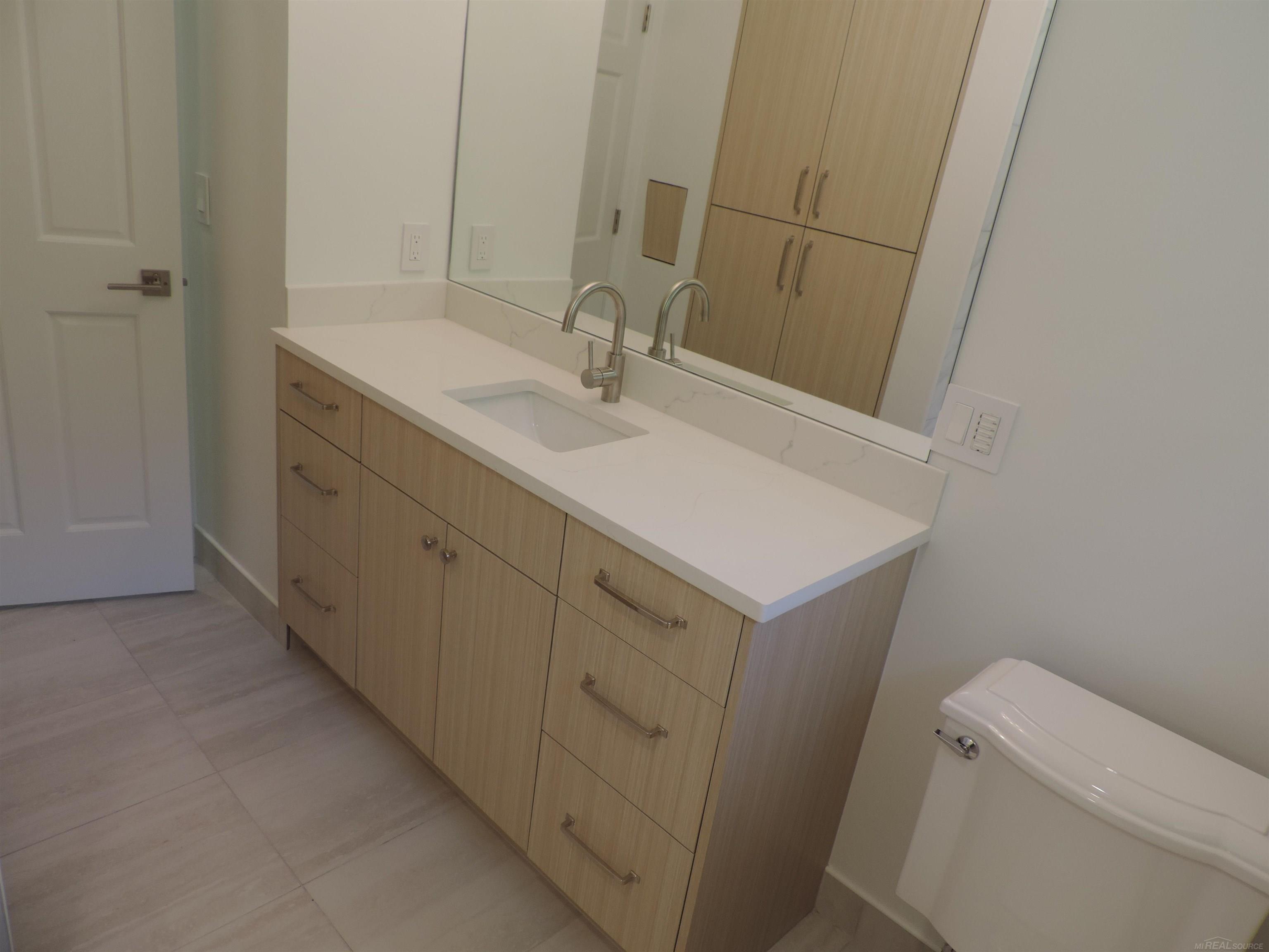 1838 Alsdorf Avenue Rochester Hills, MI 48309 - Photo 18 of 59