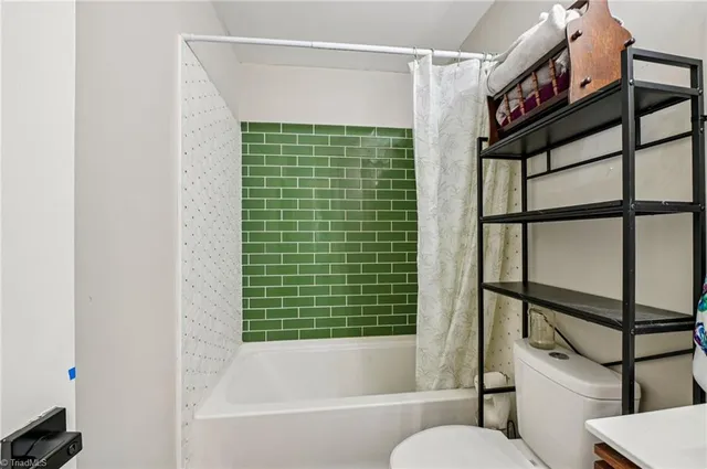 $242,000 | 132 West Kime Avenue, Liberty, NC 27298