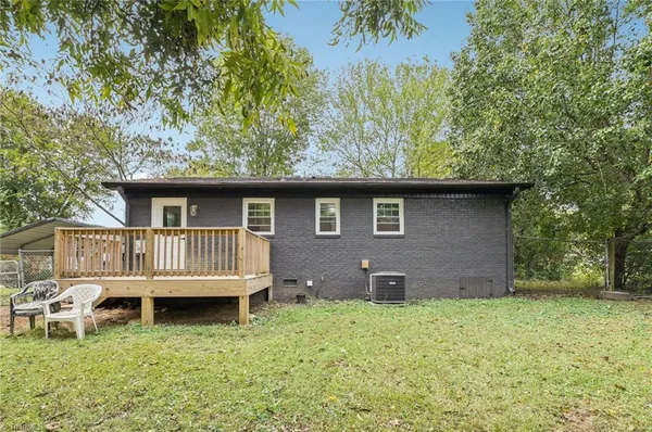 $225,000 | 132 West Kime Avenue, Liberty, NC 27298