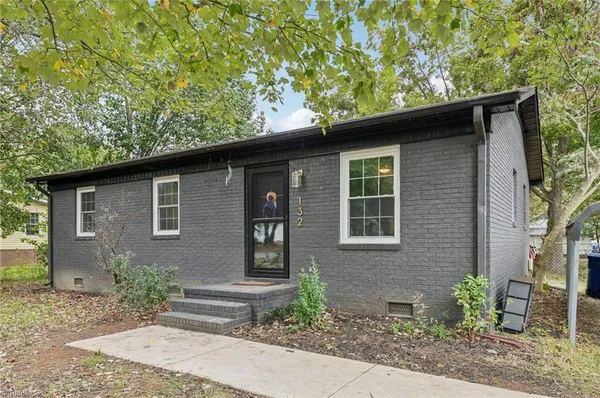 $225,000 | 132 West Kime Avenue, Liberty, NC 27298