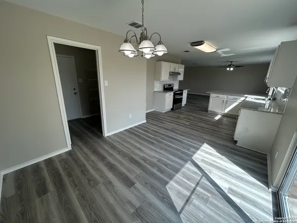 $1,999 | 201 Gatewood Falls, Cibolo, TX 78108