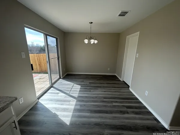 $1,999 | 201 Gatewood Falls, Cibolo, TX 78108
