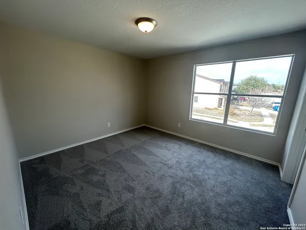 $1,999 | 201 Gatewood Falls, Cibolo, TX 78108